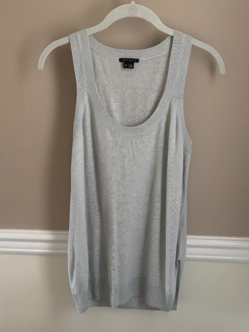 THEORY Woman's Knitted Linen Tank Top Size S in color Light Grey